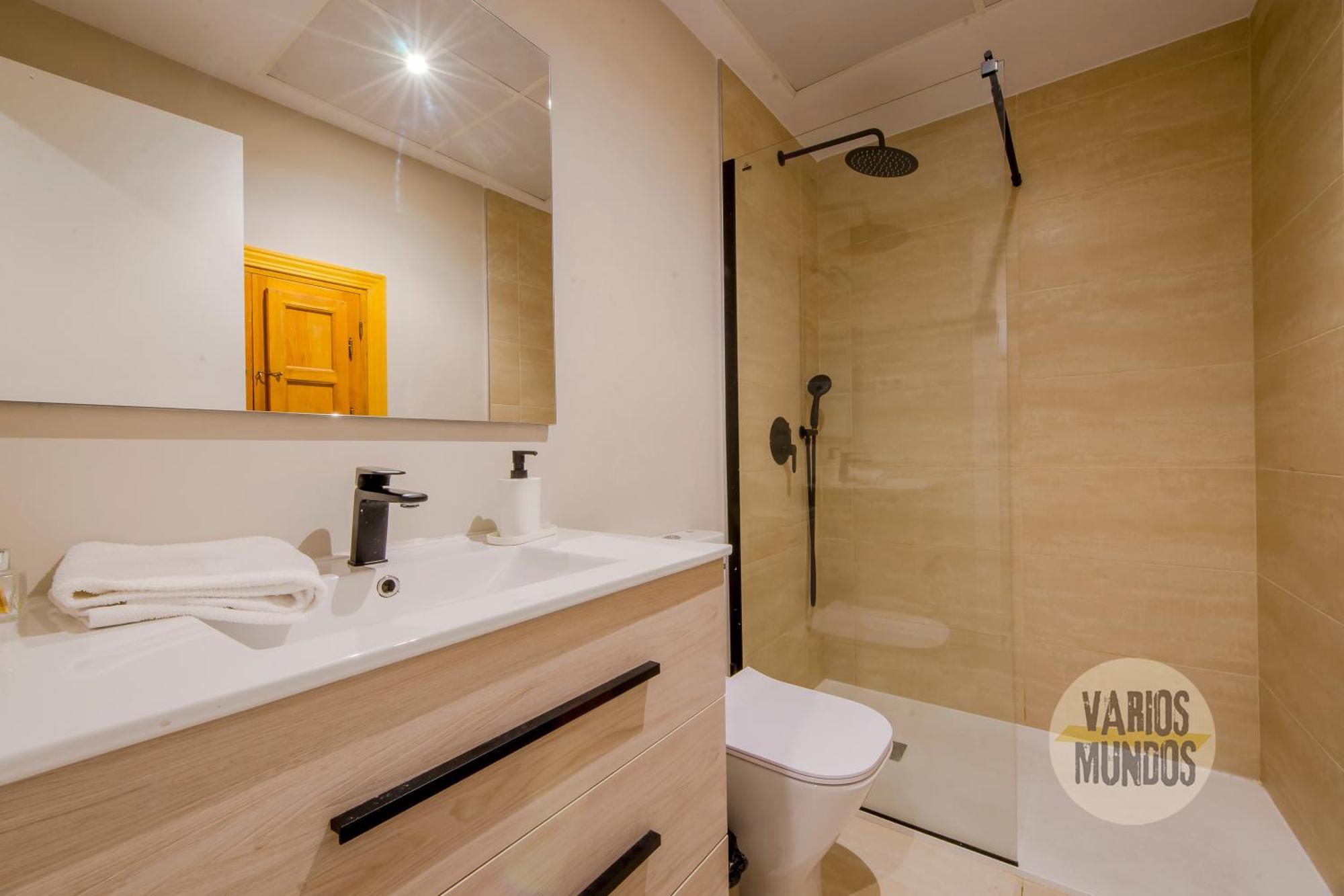 Centrico Apt 7Pax En Anton Martin-Centro E2 Madrid Exterior photo